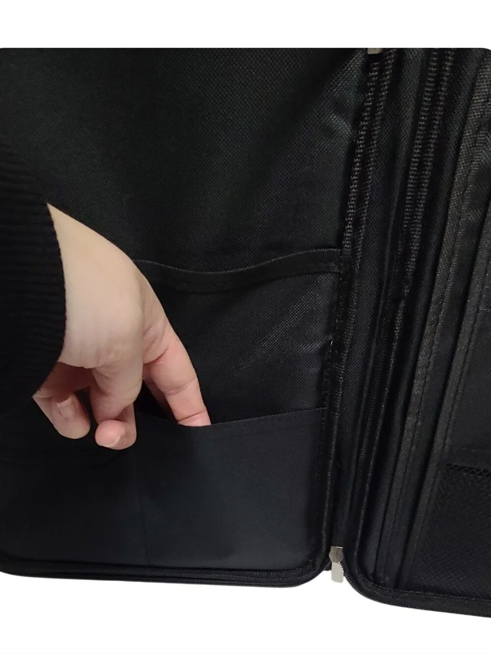 Black & White  Protective Zippered Carrying Case Sleeve with Handle Bag
